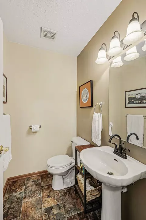 Bath - 3549 W Beard Rd, Perry, MI 48872 photo 5 of 5