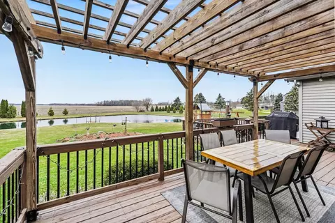 Exterior - 3549 W Beard Rd, Perry, MI 48872 photo 2 of 20