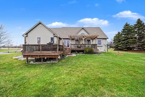 Exterior - 3549 W Beard Rd, Perry, MI 48872 photo 8 of 20