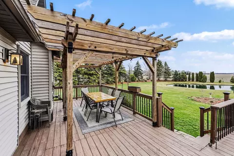 Exterior - 3549 W Beard Rd, Perry, MI 48872 photo 5 of 20