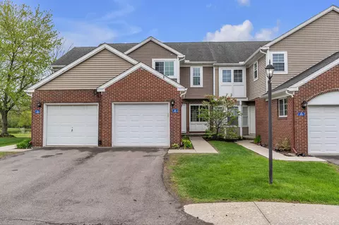 251 Fieldcrest St, Ann Arbor, MI 48103