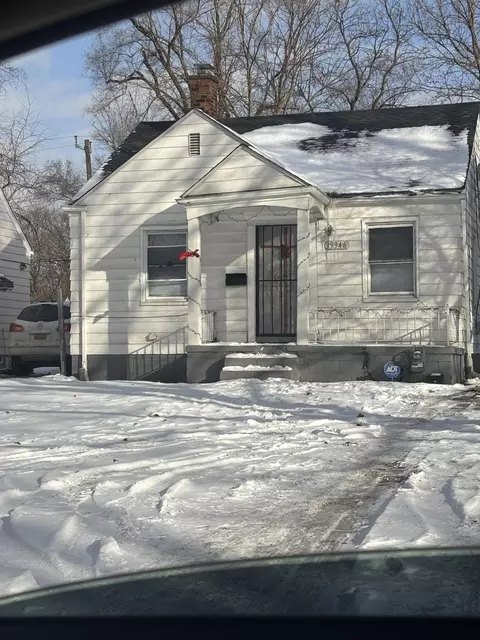 19946 Strasburg St, Detroit, MI 48205