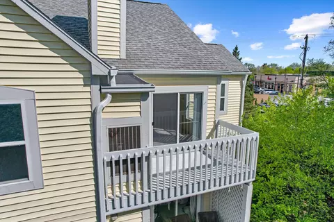 2201 S Huron Pkwy UNIT ANN, Ann Arbor, MI 48104