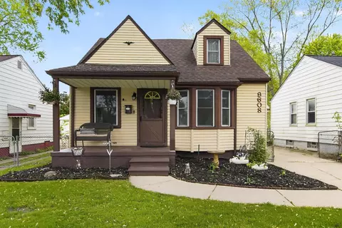 9608 Tecumseh Ave, Redford, MI 48239