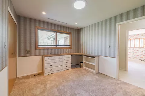 Bedroom - 8480 Hampton, Grosse Ile, MI 48138 photo 8 of 8