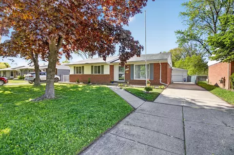 41725 Arthur St, Van Buren, MI 48111