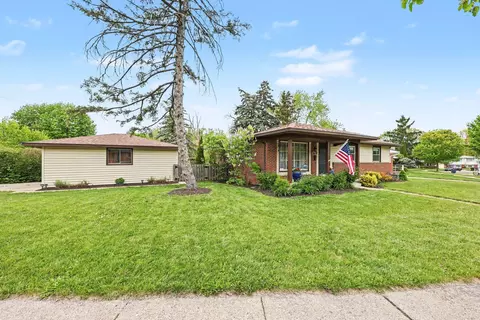 Exterior - 3621 Eli Rd, Ann Arbor, MI 48104 photo 2 of 6