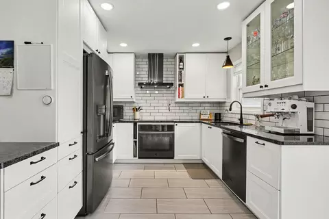 Kitchen - 3621 Eli Rd, Ann Arbor, MI 48104 photo 1 of 3