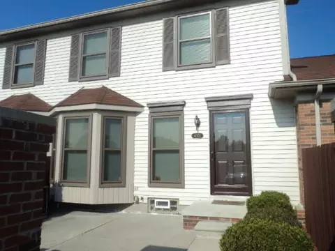 41379 Southwind Dr, Canton, MI 48188