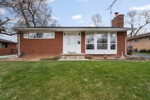 1807 Weldon Blvd, Ann Arbor, MI 48103