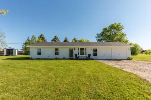 12199 N Meridian Rd, Henrietta, MI 49272