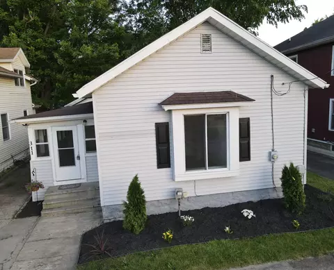 311 Quarry St, Jackson, MI 49201
