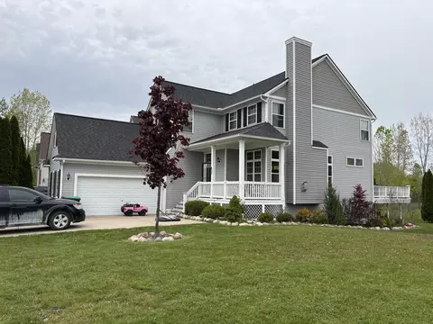 627 Jefferson Ln, Milan, MI 48160