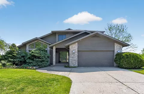 3232 Bellflower Ct, Scio, MI 48103