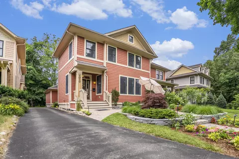 1010 Baldwin Ave, Ann Arbor, MI 48104
