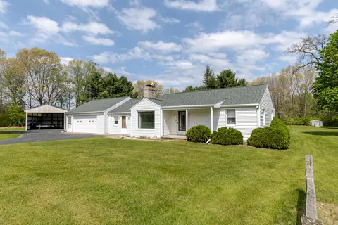 7446 Cement City Rd, Columbia, MI 49230