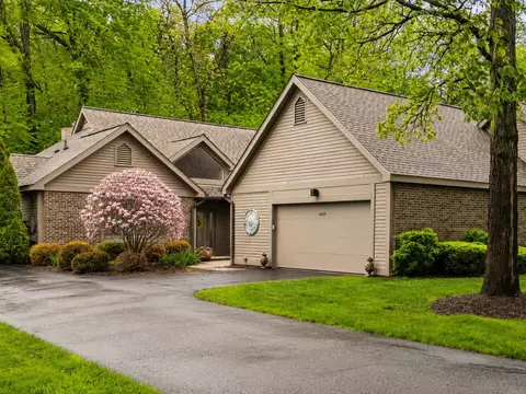 4659 Cottonwood Dr, Ann Arbor, MI 48108