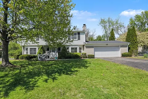 32318 Bonnet Hill Rd, Farmington Hills, MI 48334