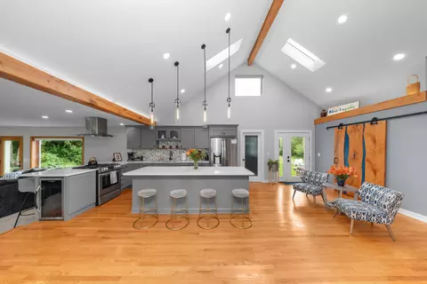 6780 Carpenter Rd, Pittsfield, MI 48197