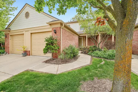3123 Village Cir, Ann Arbor, MI 48108