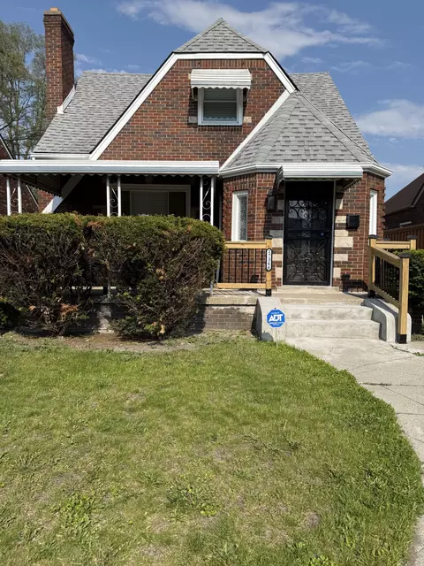 17366 Hartwell St, Detroit, MI 48235