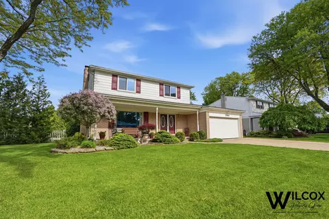 37944 Santa Anna St, Clinton Township, MI 48036