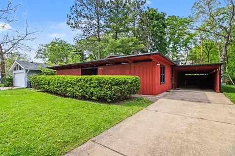 1712 Arbordale St, Ann Arbor, MI 48103
