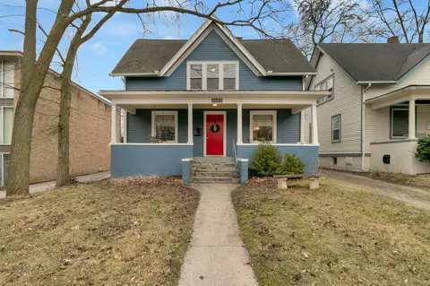 1123 W Huron St, Ann Arbor, MI 48103