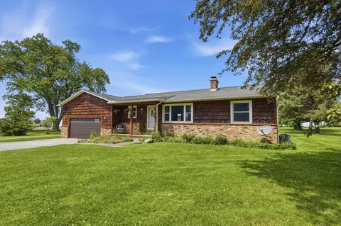 5430 Cook Rd, Mundy, MI 48473
