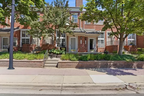 126 Allenhurst Ave, Royal Oak, MI 48067