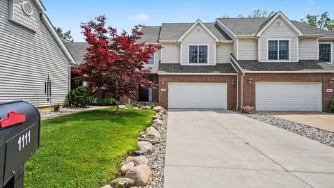 1111 Nature Trl, Manchester, MI 48158