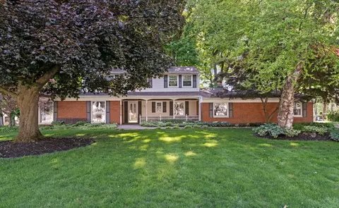 23260 Ennishore Dr, Novi, MI 48375