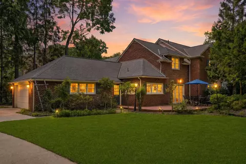 700 Avon Rd, Ann Arbor, MI 48104