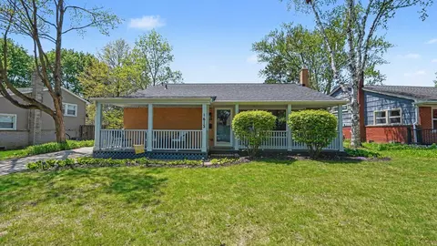 1615 Saunders Cres, Ann Arbor, MI 48103