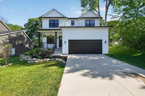 707 Nelson St, Brighton, MI 48116