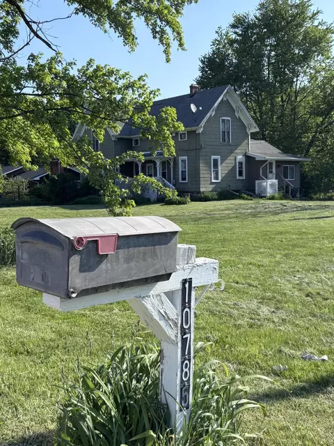 10785 Hitchingham Rd, Augusta, MI 48160