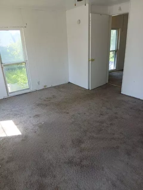 Bedroom - 844 Backus St, Jackson, MI 49202 photo 1 of 2