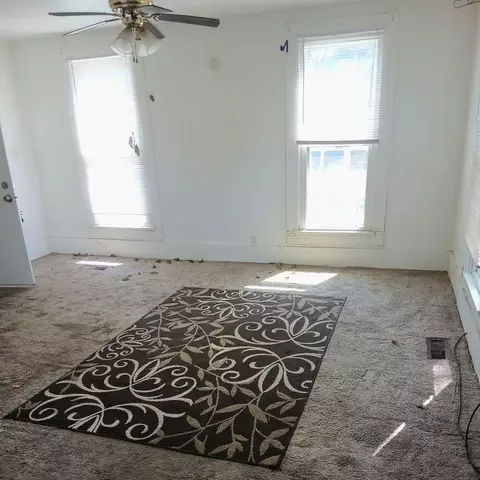 Living - 844 Backus St, Jackson, MI 49202 photo 1 of 1