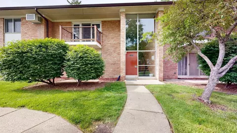 1225 Island Dr UNIT ANN, Ann Arbor, MI 48105