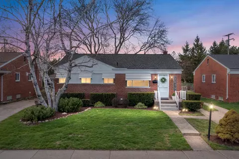 3414 W Webster Rd, Royal Oak, MI 48073