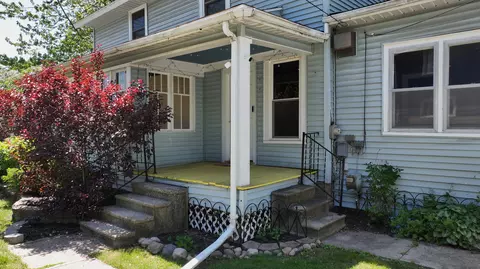 Exterior - 115 Emerson St, Ithaca, MI 48847 photo 8 of 12