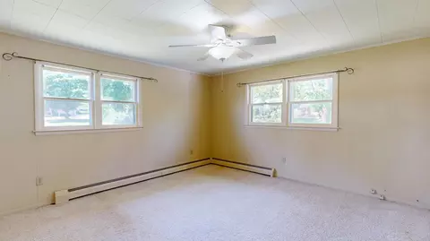 Bedroom - 115 Emerson St, Ithaca, MI 48847 photo 2 of 10