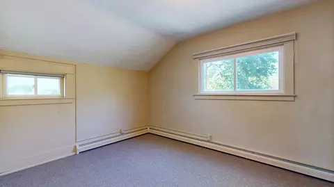 Bedroom - 115 Emerson St, Ithaca, MI 48847 photo 8 of 10