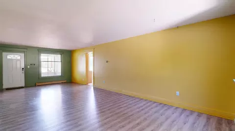 Living - 115 Emerson St, Ithaca, MI 48847 photo 4 of 6