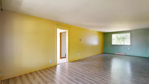 Living - 115 Emerson St, Ithaca, MI 48847 photo 2 of 6