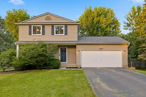 9460 Wildwood Lake Dr, Northfield, MI 48189