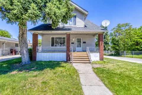 7359 Engleman Ave, Center Line, MI 48015