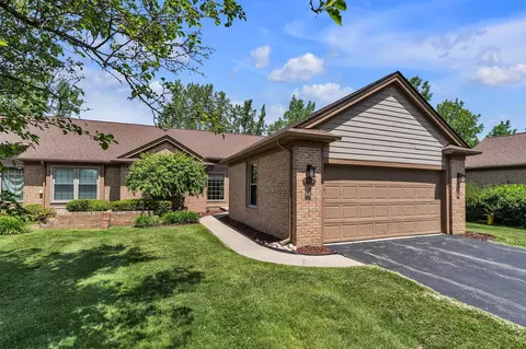 4853 Lone Oak Court Unit Ct #11, Pittsfield, MI 48108