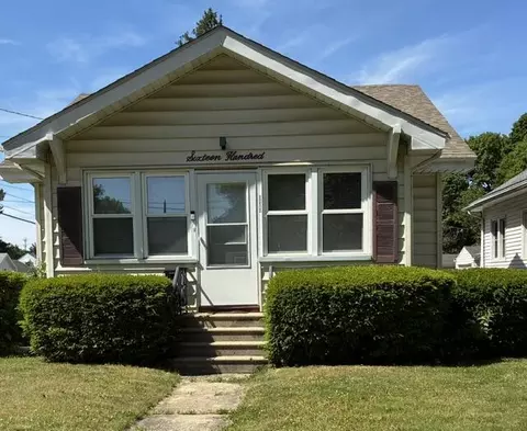 1600 Maguire St, Jackson, MI 49202