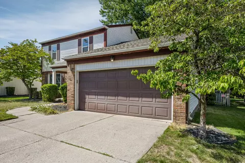 34180 Parkdale St, Livonia, MI 48150